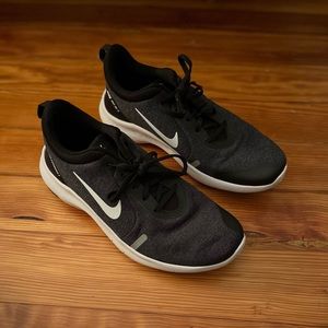NIKE Flex Experience 8’s Running Sneakers